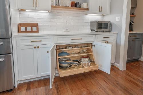 becky ross yonts kitchen design white base cabinets with pull out shelf