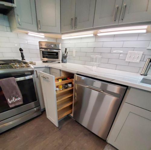 ideal cabinets dean saltus residential kitchen design pull-out shelves drawer