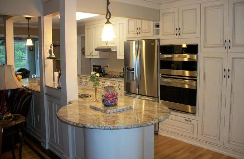 ideal cabinets deal saltus kitchen design circular island